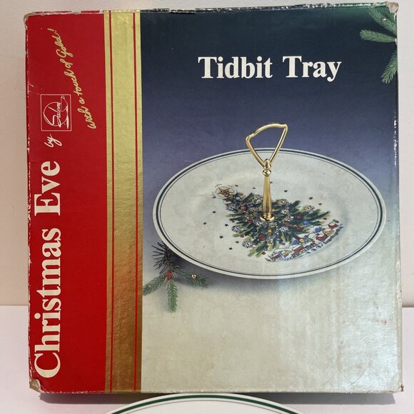 Salem Christmas Eve Single Tier Tidbit Tray Christmas Tree 24K Gold Trim Retired - Picture 2 of 8